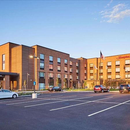 Hampton Inn & Suites Hood River Exterior photo