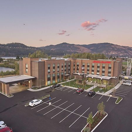 Hampton Inn & Suites Hood River Exterior photo
